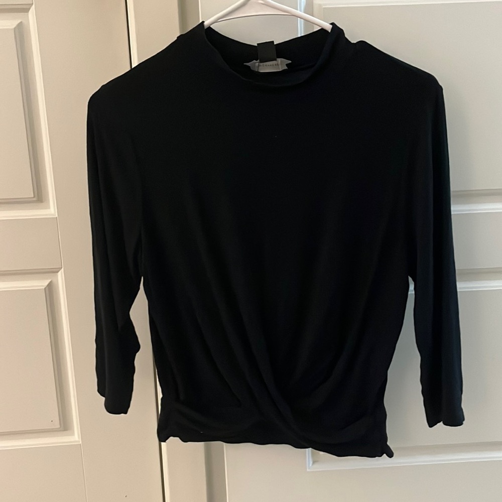 Black fitted semi-crop top